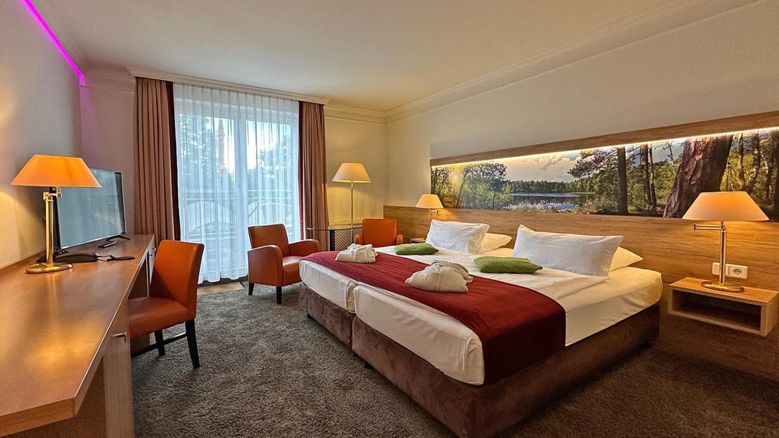 Hotel & Spa Sommerfeld - Adults Only Kremmen Bagian luar foto