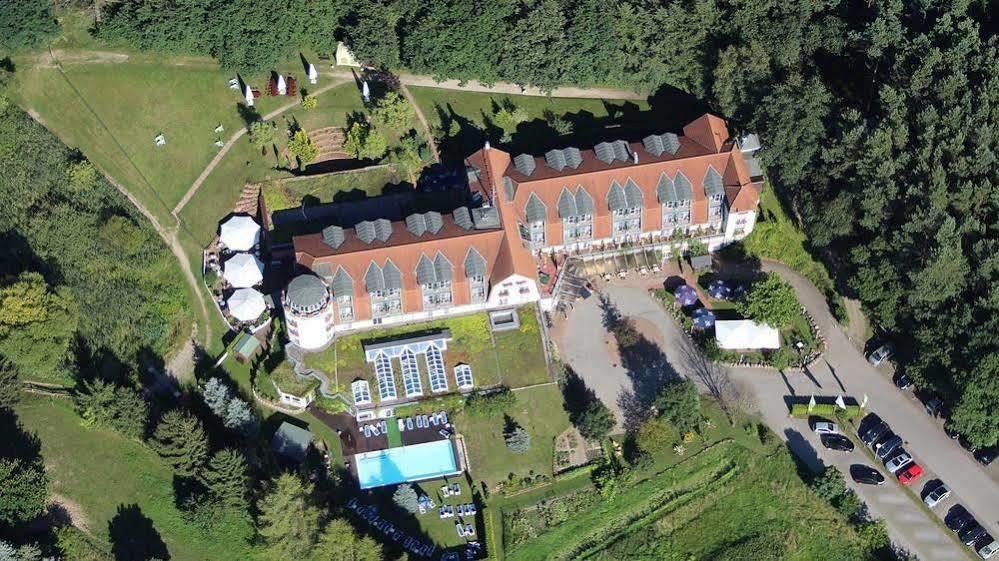 Hotel & Spa Sommerfeld - Adults Only Kremmen Bagian luar foto